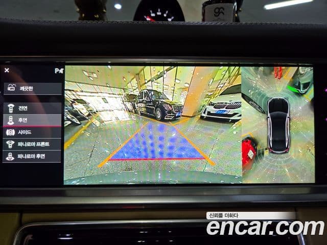 Porsche Panamera 2018 — Photo 16/20