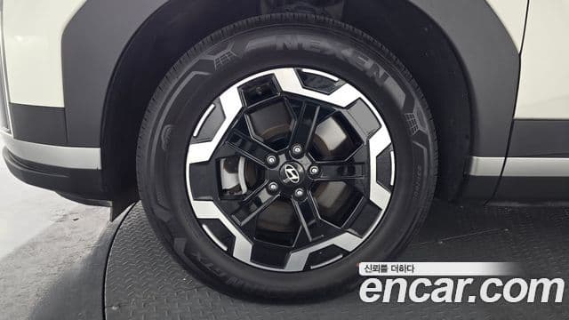 Hyundai Santa Fe 2023 — Şəkil 5/20