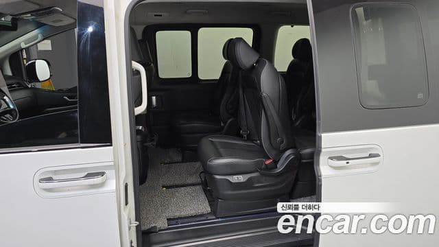 Hyundai Staria 2022 — ფოტო 12/20