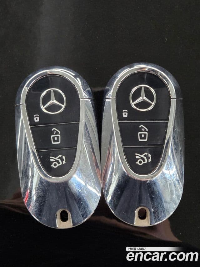 Mercedes-Benz S-Class 2022 — Фото 13/20
