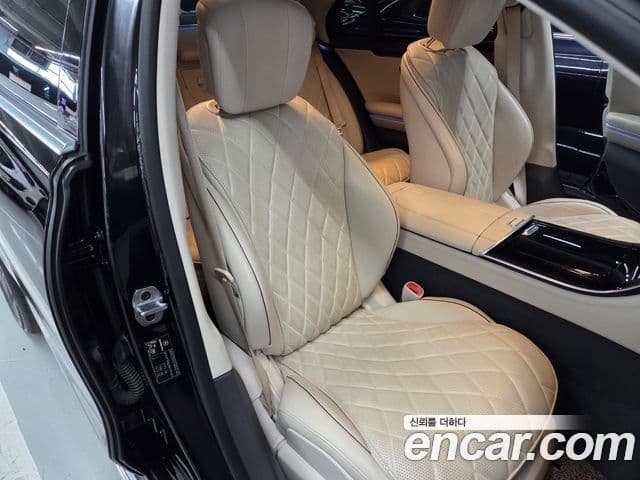 Mercedes-Benz S-Class 2022 — Фото 19/20