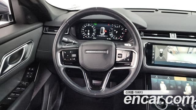 Land Rover Range Rover Velar 2022 — Фото 13/20