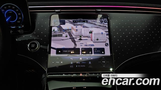 Mercedes-Benz EQE 2024 — ფოტო 18/20