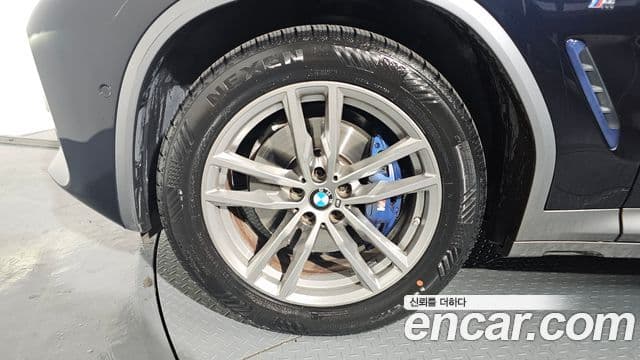 BMW X4 2021 — ფოტო 5/20