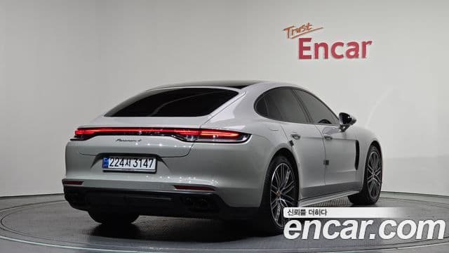 Porsche Panamera 2023 — Şəkil 2/20