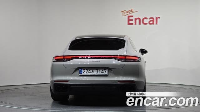 Porsche Panamera 2023 — Şəkil 4/20