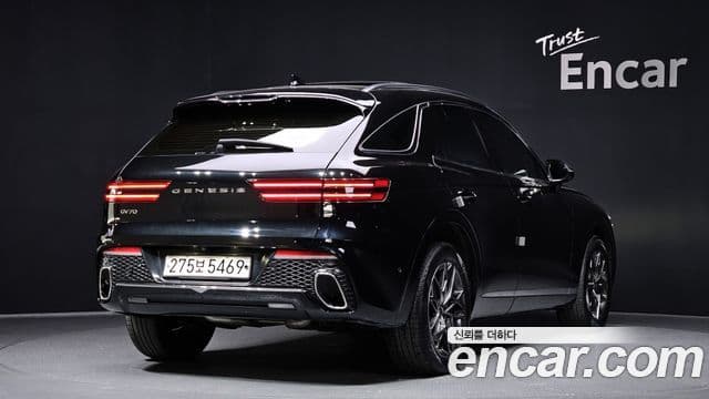 Genesis GV70 2021 — Şəkil 2/20