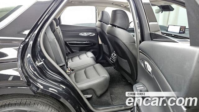 Genesis GV70 2021 — Şəkil 12/20