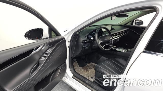 Genesis Electrified G80 2022 — Şəkil 10/20