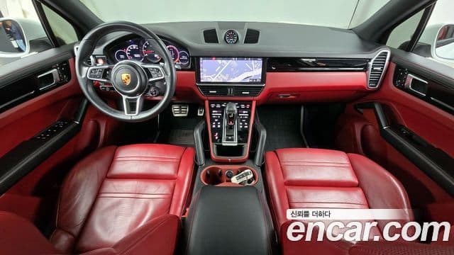 Porsche Cayenne 2019 — Şəkil 7/20