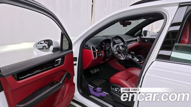 Porsche Cayenne 2019 — Şəkil 10/20