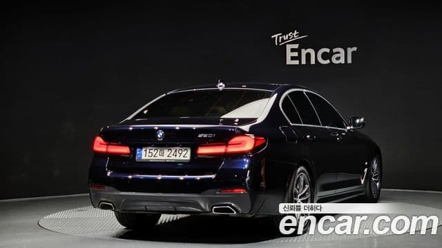 BMW 5 Series 2021 — Şəkil 2/20