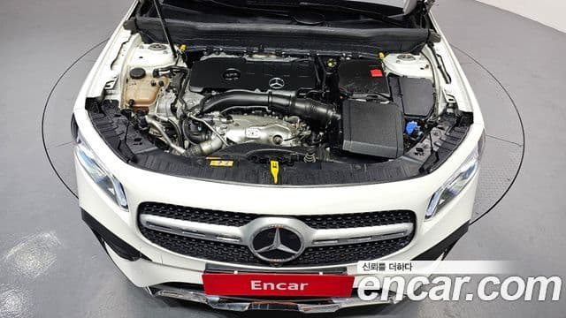 Mercedes-Benz GLB-Class 2021 — Şəkil 6/20
