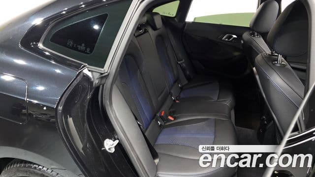 BMW 2 Series Gran Coupe 2024 — Фото 11/20