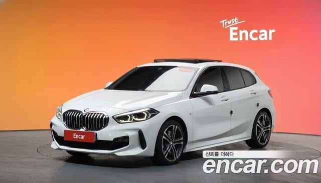 BMW 1 Series, 2021