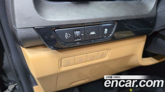 Kia Carnival 2020 — Şəkil 15/20