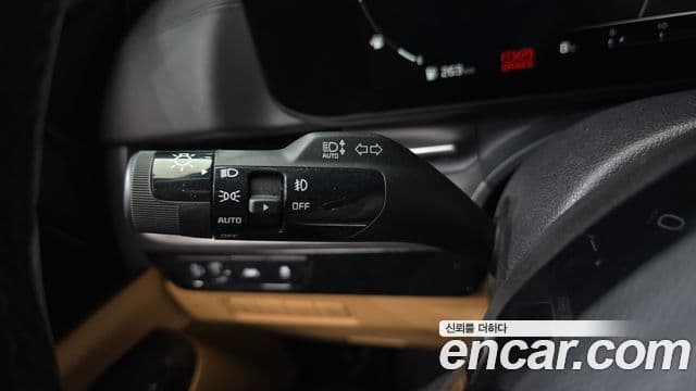 Kia Carnival 2020 — Şəkil 16/20