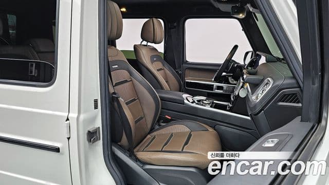 Mercedes-Benz G-Class 2021 — Şəkil 10/20