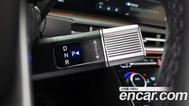 Hyundai Santa Fe 2024 — Şəkil 9/20