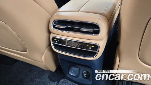 Genesis GV80 2022 — Photo 6/20