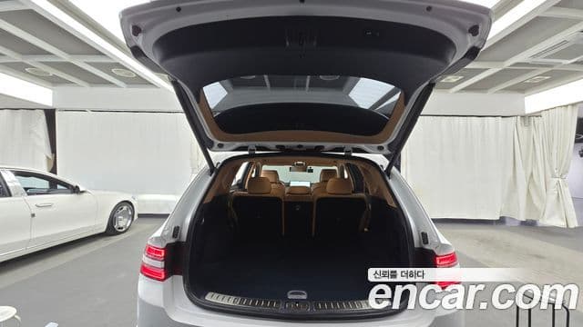 Genesis GV80 2022 — Photo 16/20