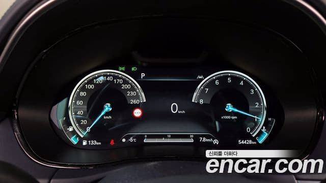 Genesis GV70 2022 — ფოტო 8/20