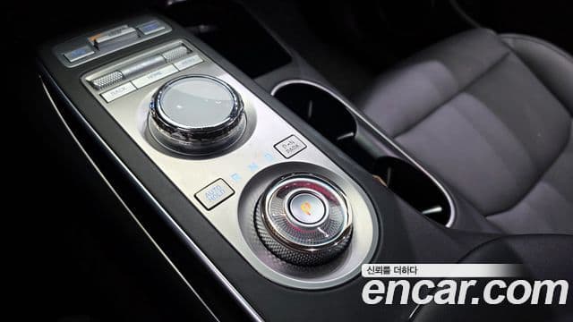Genesis GV70 2021 — Şəkil 9/20