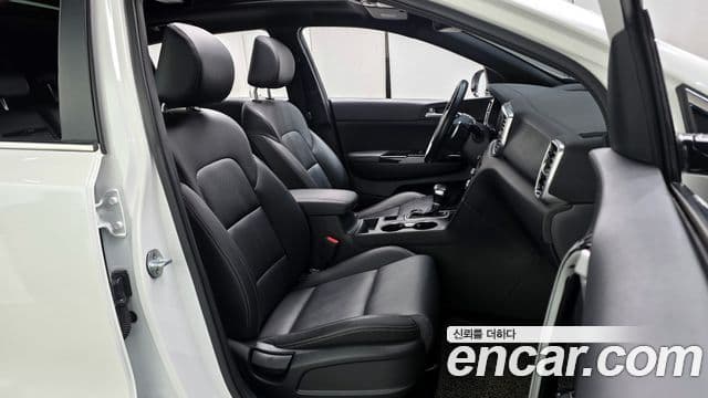 Kia Sportage The Bold 2018 — ფოტო 10/20