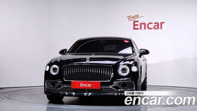 Bentley Flying Spur 2023 — ფოტო 3/20