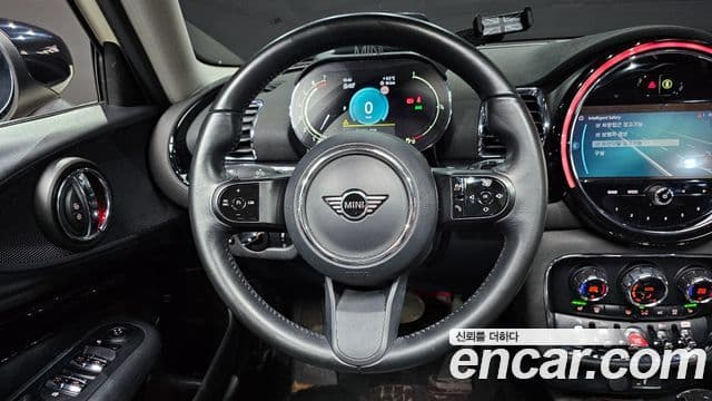 Mini Cooper Clubman 2021 — Şəkil 14/20