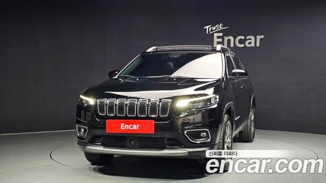 Jeep Cherokee 2020 — Фото 3/20