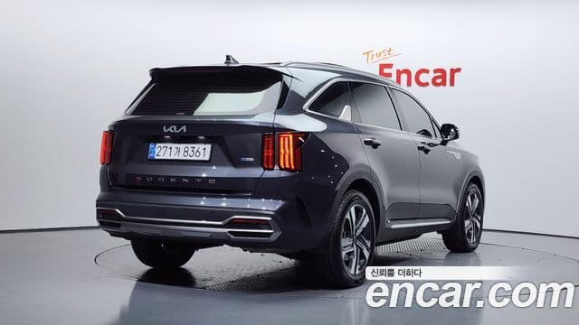 Kia Sorento 2022 — Şəkil 2/20