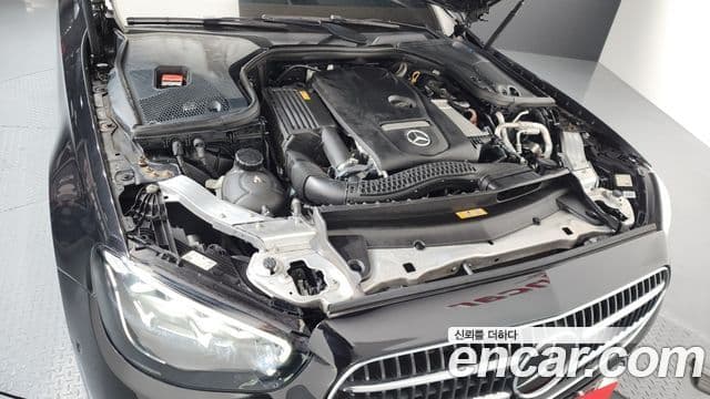 Mercedes-Benz E-Class 2020 — фото 6 из 20