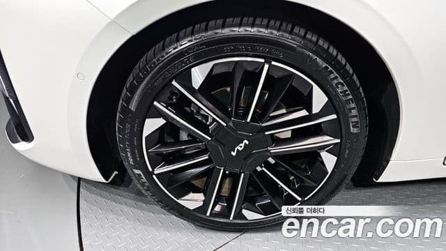 Kia K8 2025 — фото 5 из 20