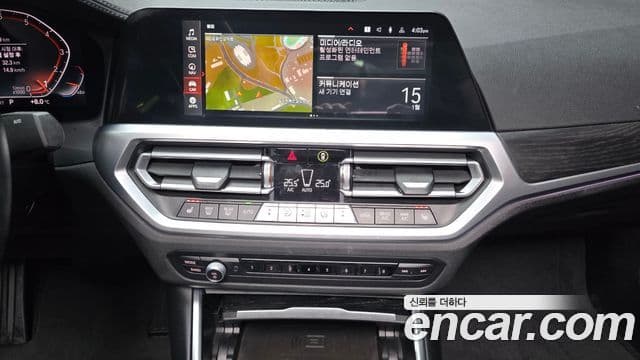 BMW 3 Series 2021 — фото 14 из 20