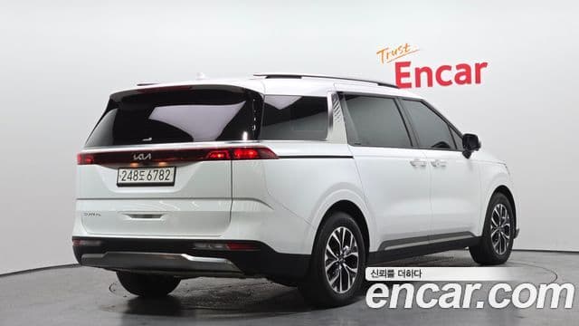 Kia Carnival 2022 — Şəkil 2/20
