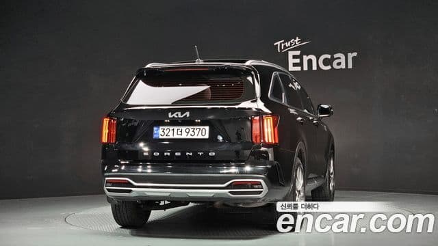 Kia Sorento 2022 — Şəkil 4/20