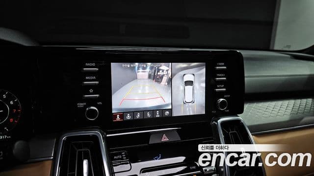 Kia Sorento 2022 — Şəkil 14/20