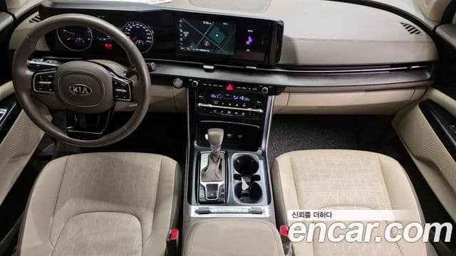 Kia Carnival 2020 — ფოტო 6/20