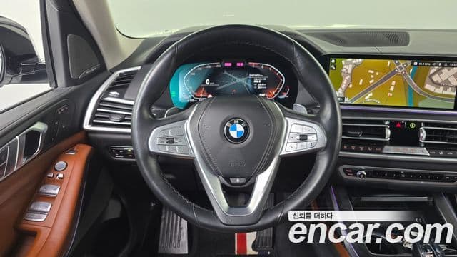 BMW X7 2021 — Şəkil 13/20