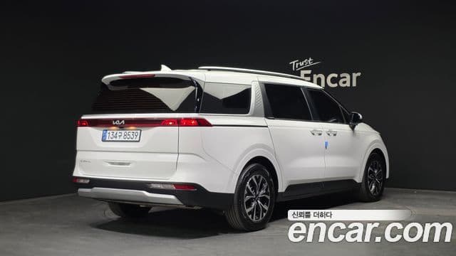 Kia Carnival 2022 — Şəkil 2/20