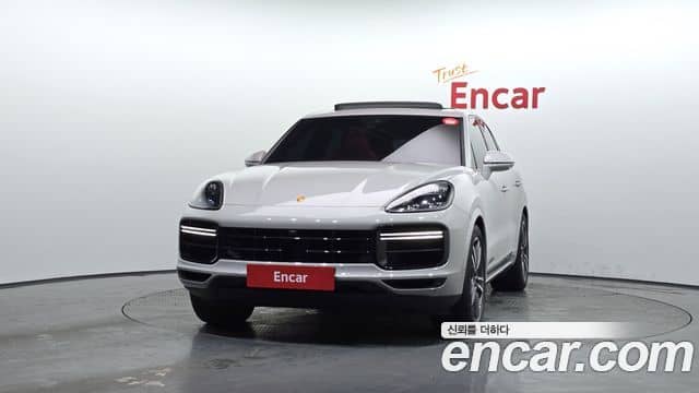 Porsche Cayenne, 2022