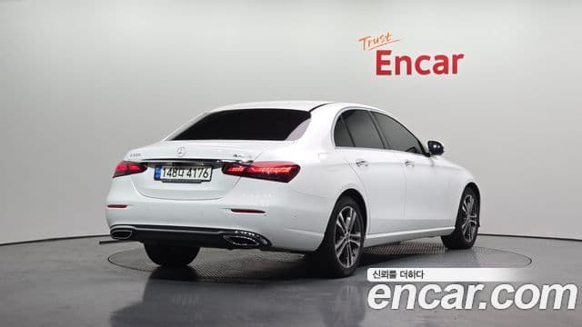 Mercedes-Benz E-Class 2021 — Şəkil 2/20