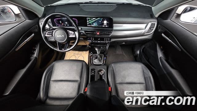 Kia Seltos 2022 — Şəkil 7/20