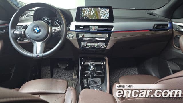 BMW X2 2022 — ფოტო 7/20
