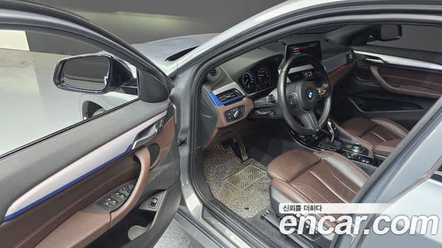 BMW X2 2022 — ფოტო 10/20