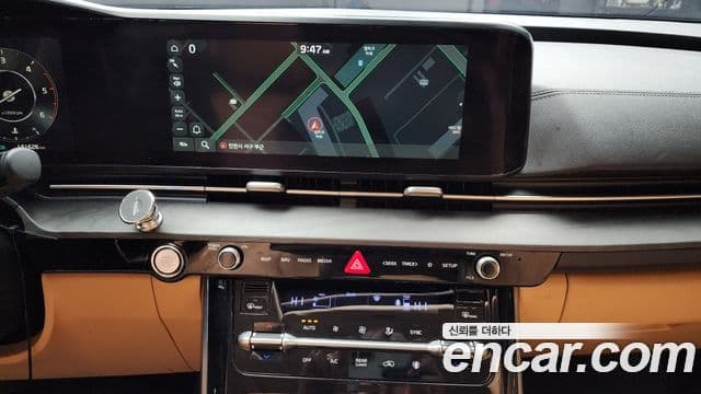Kia Carnival 2021 — ფოტო 14/20
