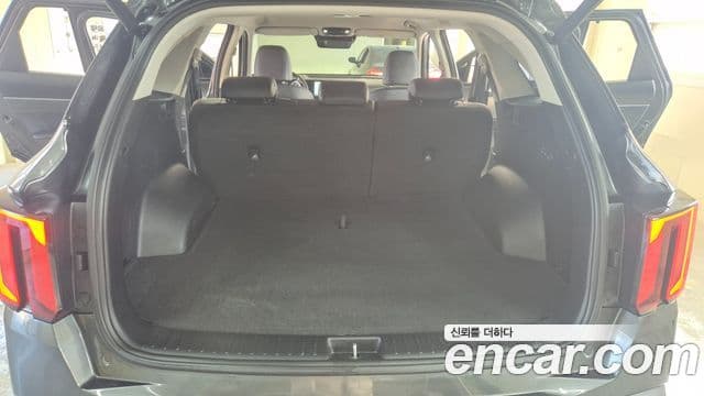Kia Sorento 2025 — ფოტო 18/20