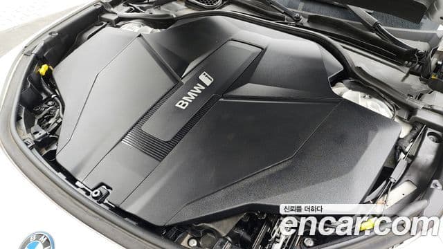 BMW i7 2023 — Photo 13/20