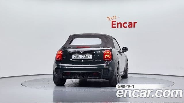 Mini Cooper S Convertible 2019 — Şəkil 14/20